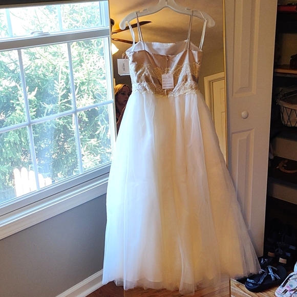 NWT Davids Bridal Jr Bridesmaid Dress Ivory/Champagne, 14 - Picture 6 of 6